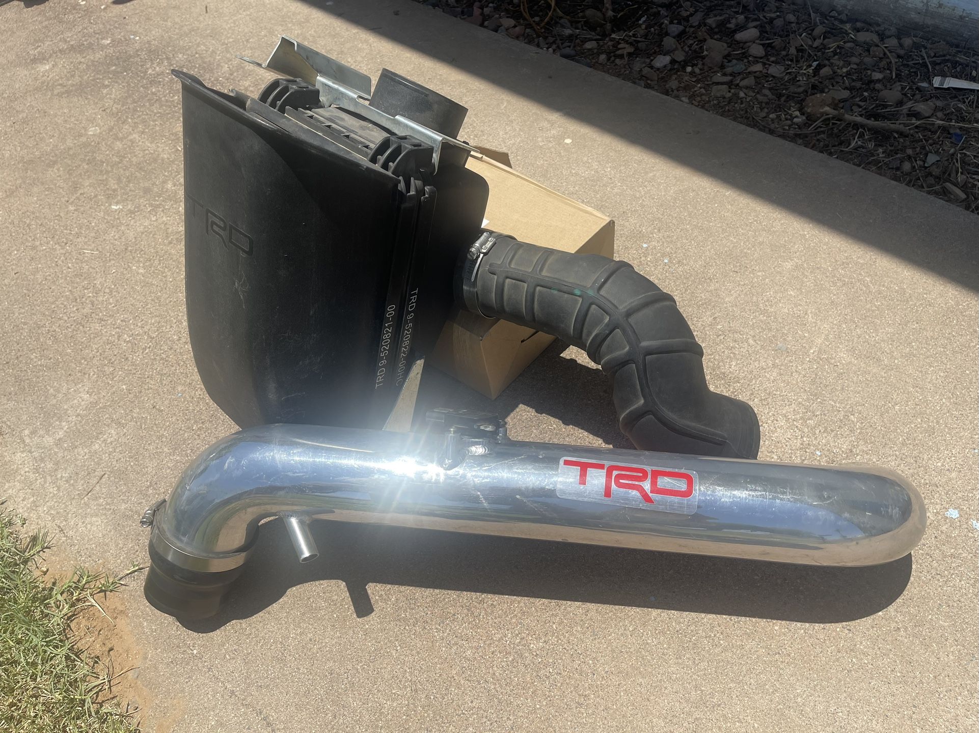 08-15 Scion xB TRD Cold Air Intake