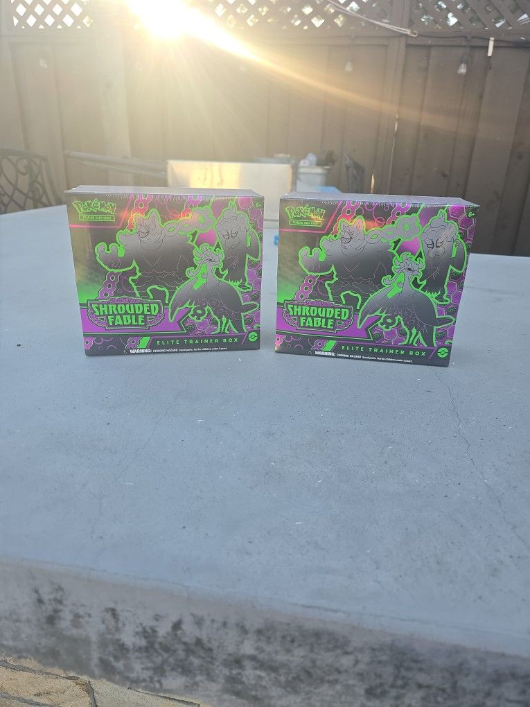 Pokemon Shrouded Fable ETB