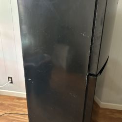 Magic Chef Refrigerator