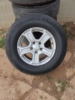 2018 Jeep Wrangler Set Of 5 Wheels And Tires
