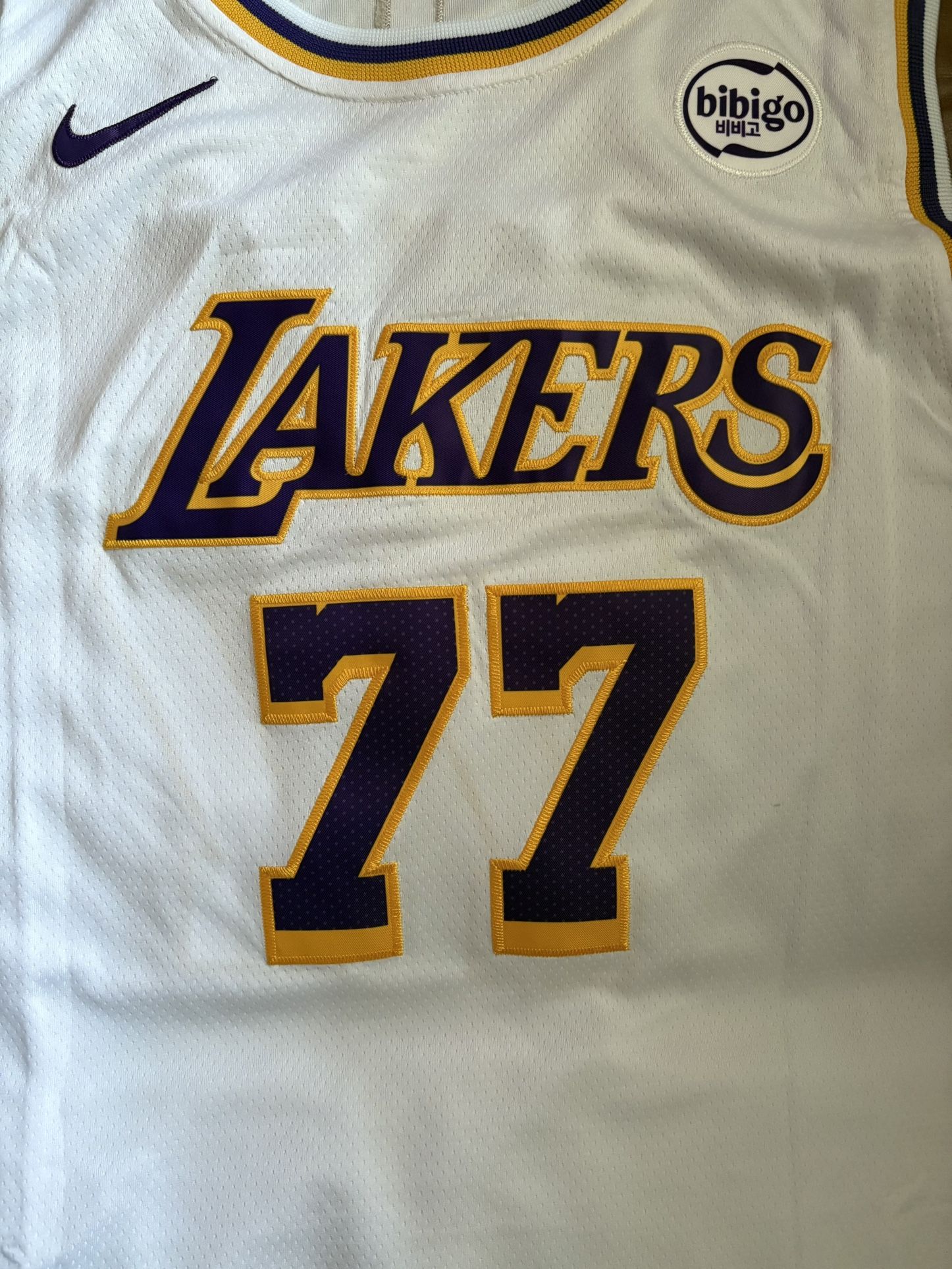 Swingman White Luka Doncic Lakers Jersey #77
