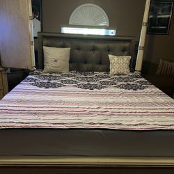 King Bedroom Set 