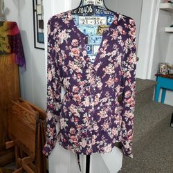 PURPLE FLORAL FUN & FLIRTY LOW CUT BUTTON DOWN TOP !