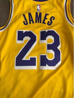 Large Lakers LeBron James Nike Dri-fit Jersey
