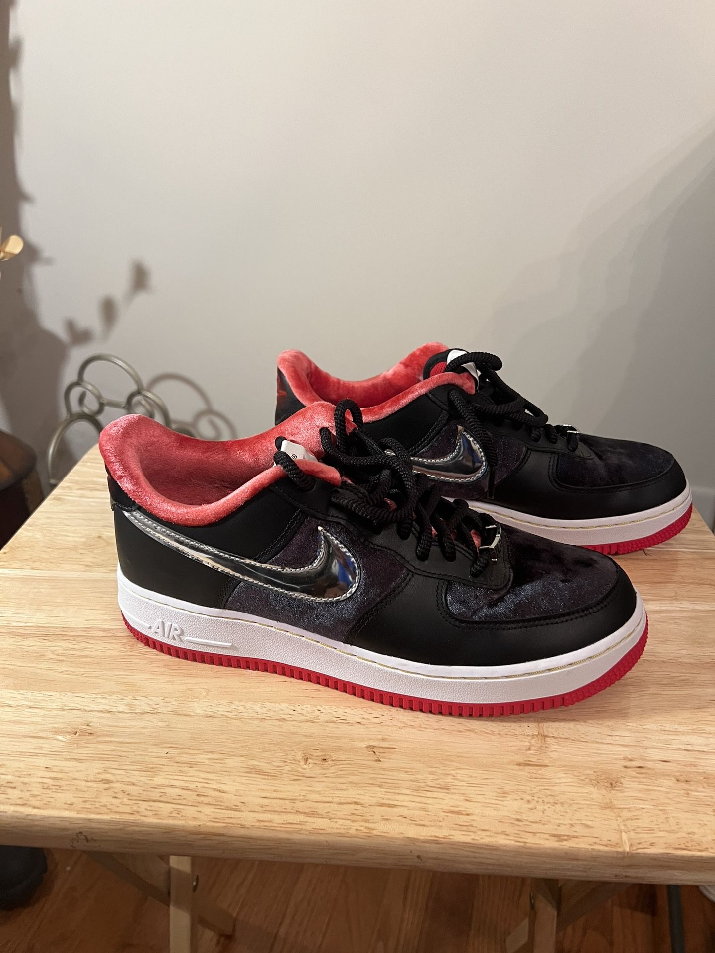 Nike Air Force 1 Low PRM "Houston" Size 8.5