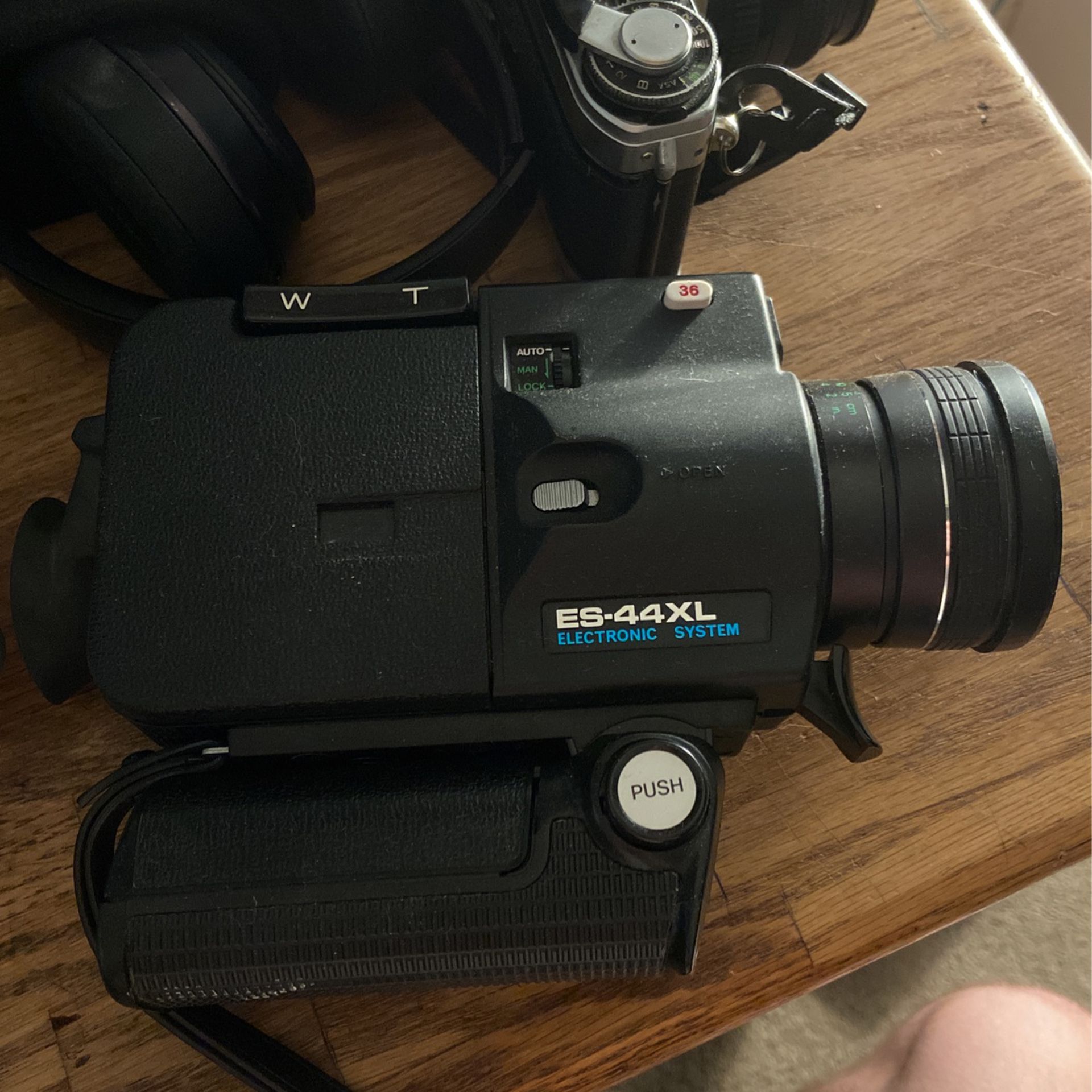 Sankyo Super 8 Camera Comes With Film