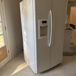 Refrigerator/Freezer