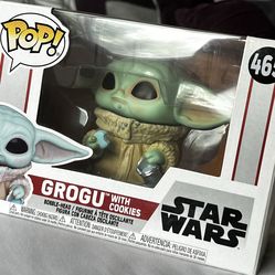 Grogu eating cookies funko pop