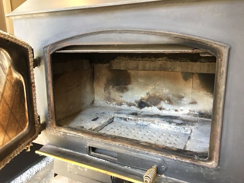 Sierra wood stove - 7000-8000 series - WHI-005108 for Sale in Davidson, NC  - OfferUp