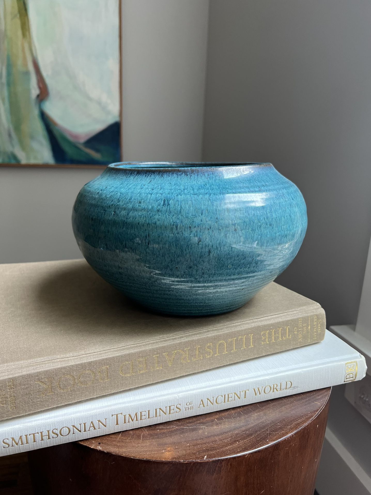 Detailed Accent Vase ( firm on price ) 