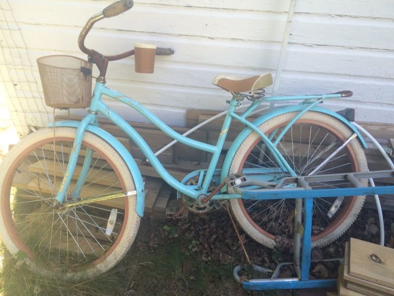 26 inch antique cruiser huffy