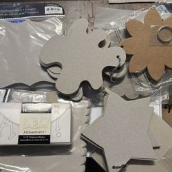 Clipboard Books & Letters