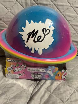 Moriah Elizabeth Mystery Surprise Planet Toy