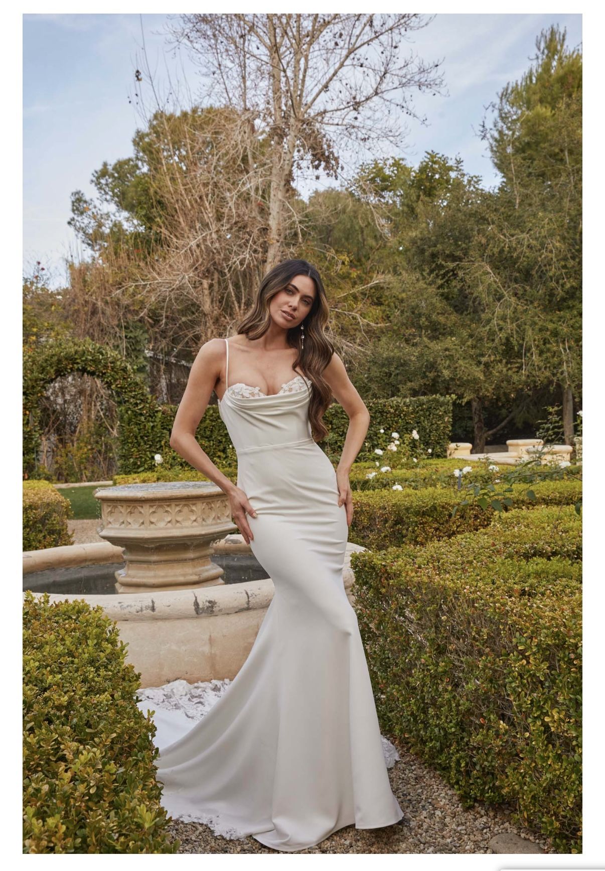 Luv bridal Wedding Dress