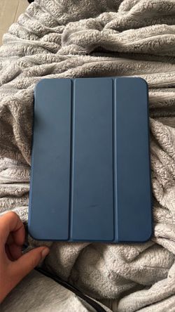 iPad A16 (blue)