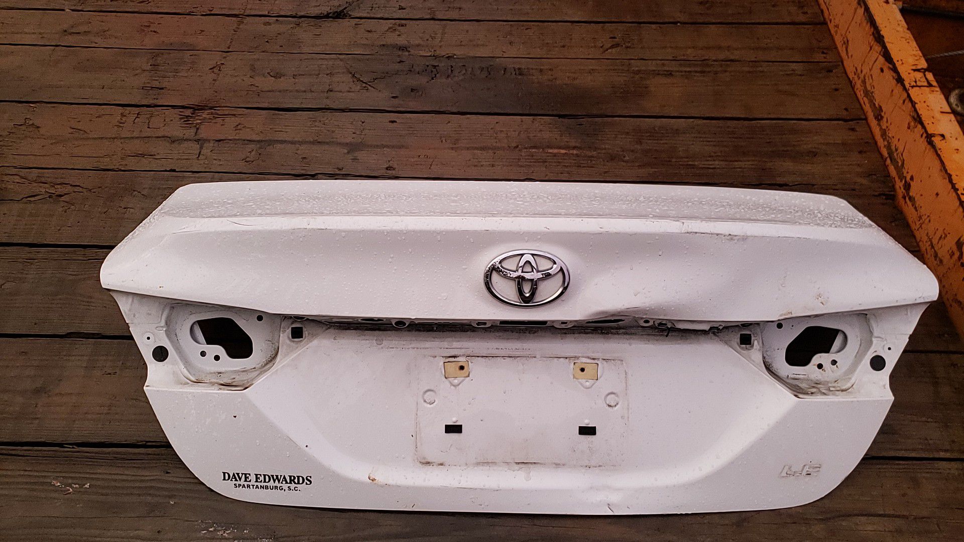2018-2020 TOYOTA CAMRY Rear trunk lid