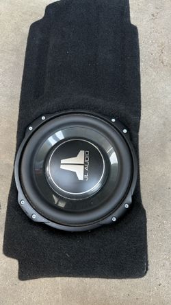 JL AUDIO 10TW3 SUBWOOFER IN STEALTH BOX FOR TACOMA