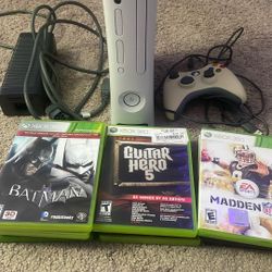Xbox 360 (Controller/Cables & Multiple Games Included)