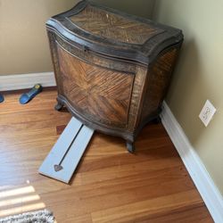 Chest Heavy Wood