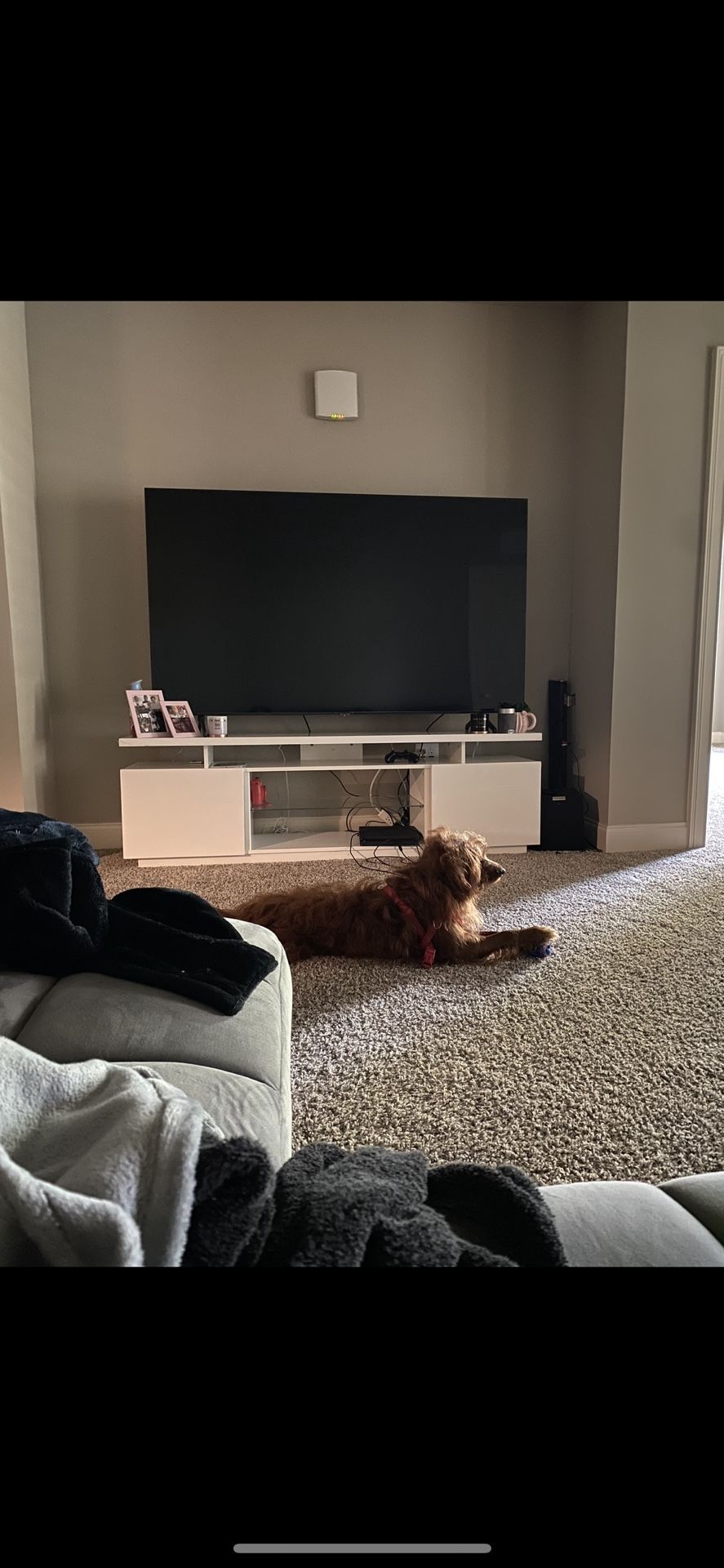 White Tv Stand