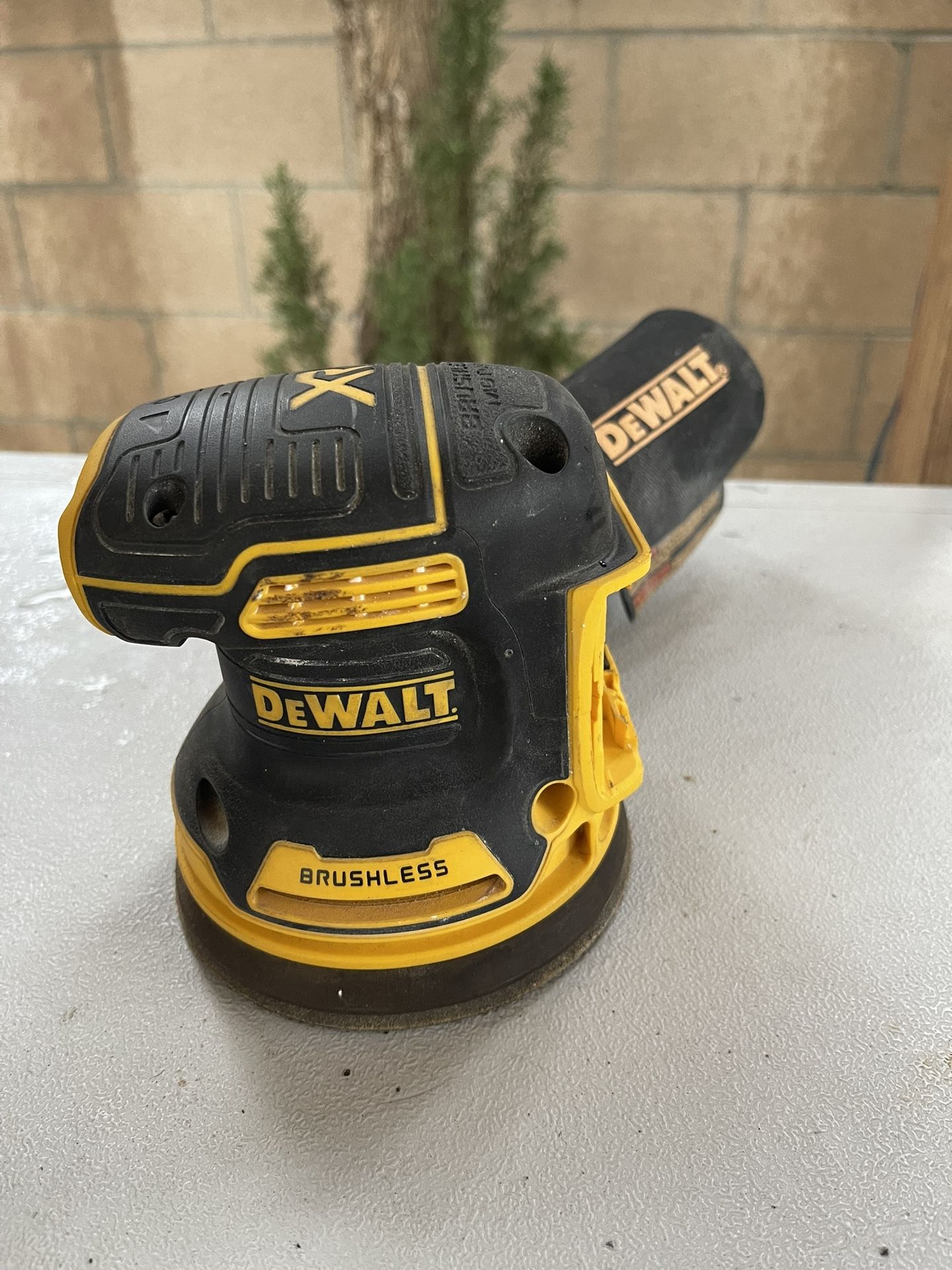 Dewalt Orbital Sander
