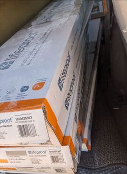 Vinyl Plank Flooring 10 Cases, Kacee Canyon Oak 200 sq ft Total