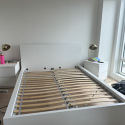 IKEA MALM Queen Size white bed 