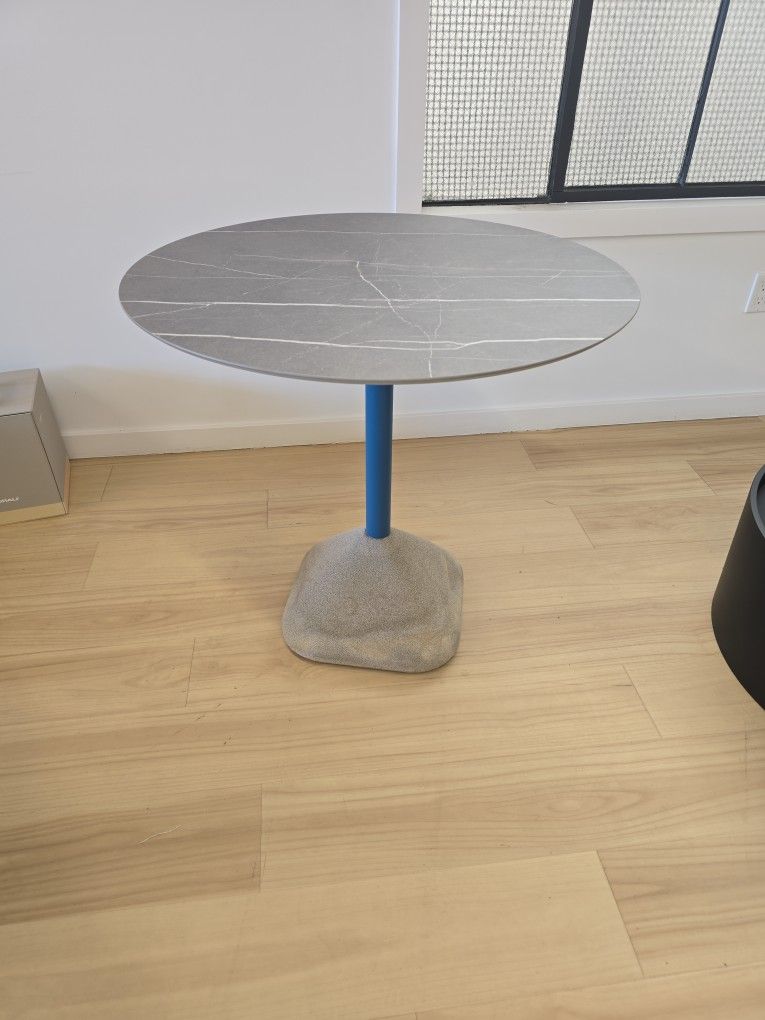 Outdoor Bistro Table With Concrete Base