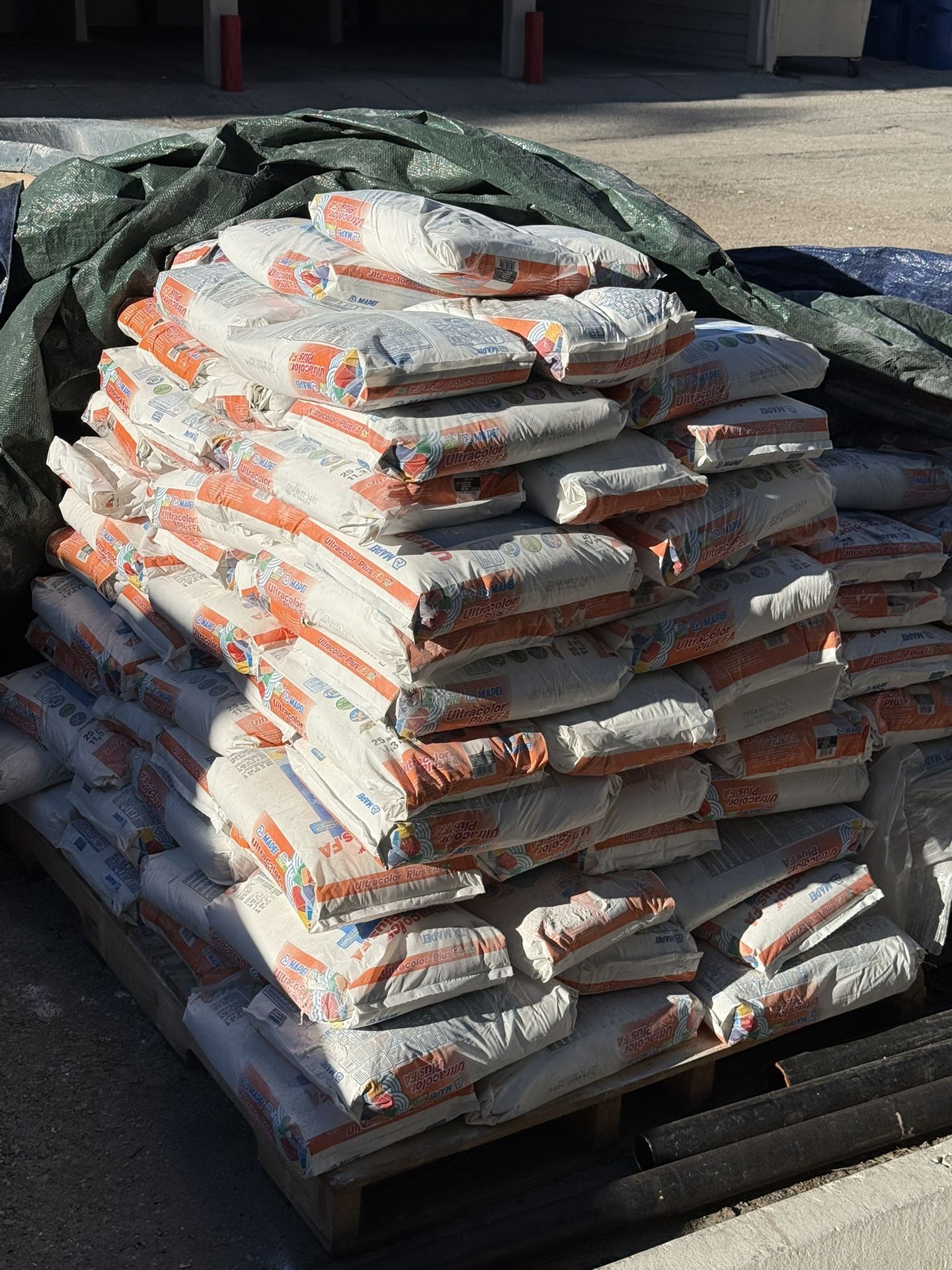 $5 Grout White & Black