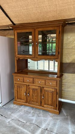 VINTAGE HUTCH CABINET