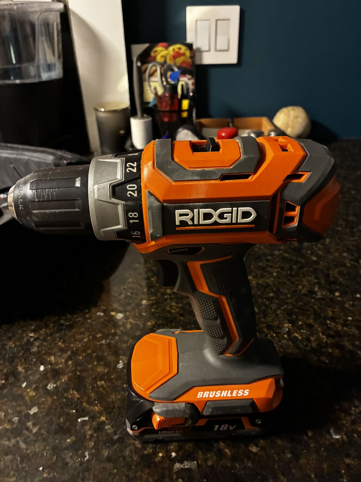 Ridgid Cordless 18V Brushless Drill/Driver
