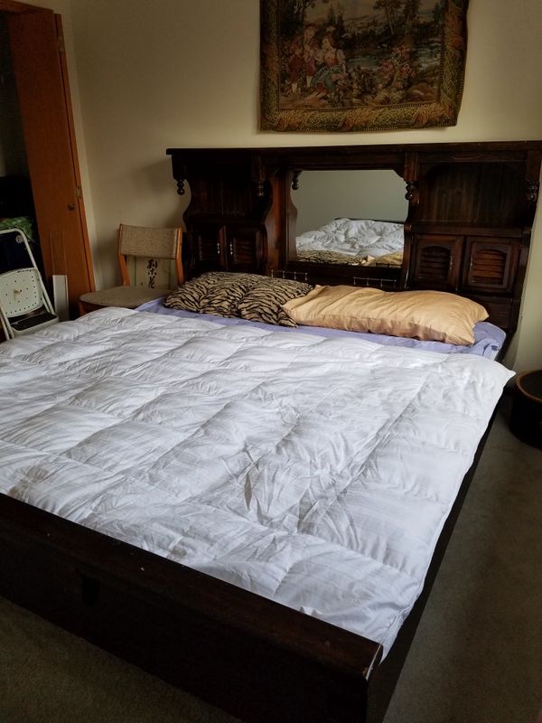 Magnicantly Solid Woodframe And Mattress For In Kent Wa Offerup