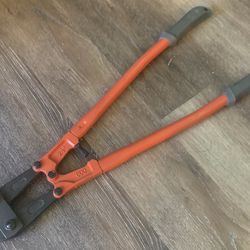 Bolt cutter 24”
