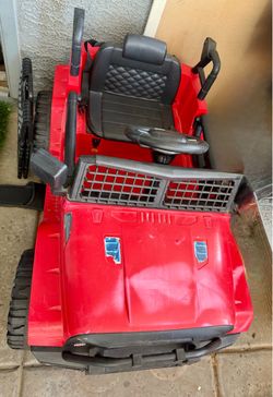 Kids Ride-On Truck Car, Electric Car with Parent Remote Control, Bluetooth