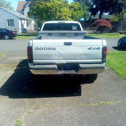 Dodge Ram 2500 4x4