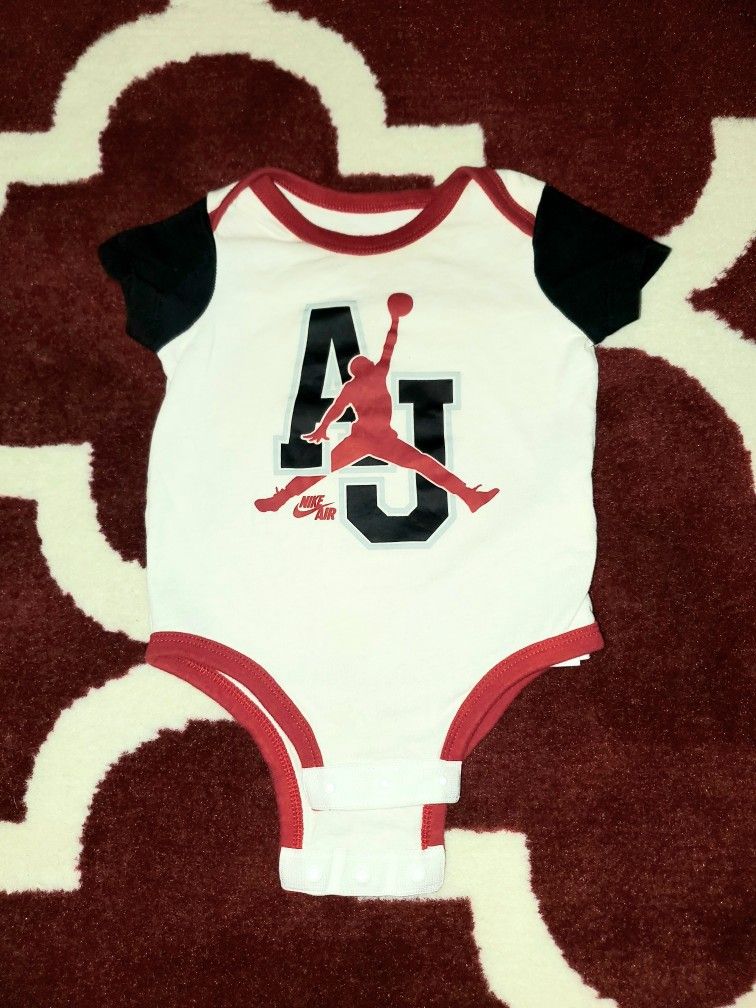 Jordan Onsie