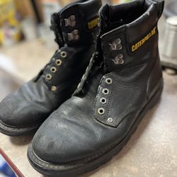Caterpillar work boots black size 9