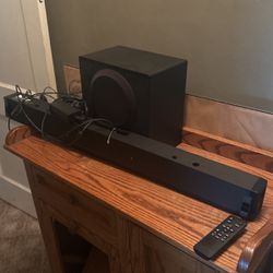 Sound bar with sub and remote