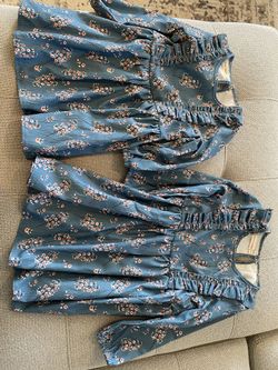 Girls Dresses Size 3y And 5 Y $10 For Both