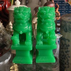 Chinese A Pair Of Fu Dog  Or Lion Dogs 