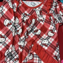 New. Girls Small Hello Kitty Holiday Nightgown