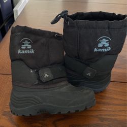 Kamik Snow Boots Toddler size 9