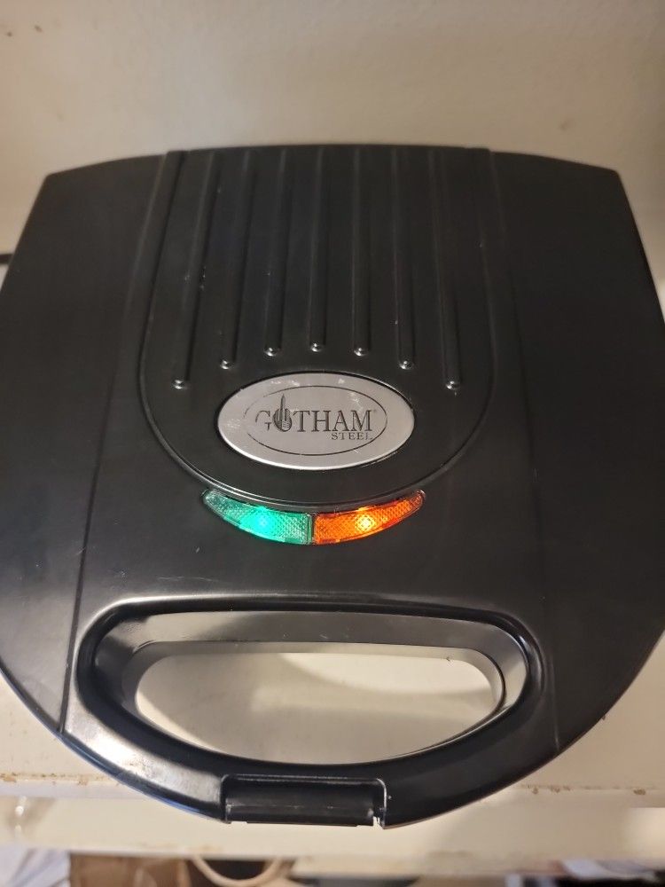 Gotham Steel Electric Sandwich Grill Non Stick Titanium Copper & Ceramic. Used