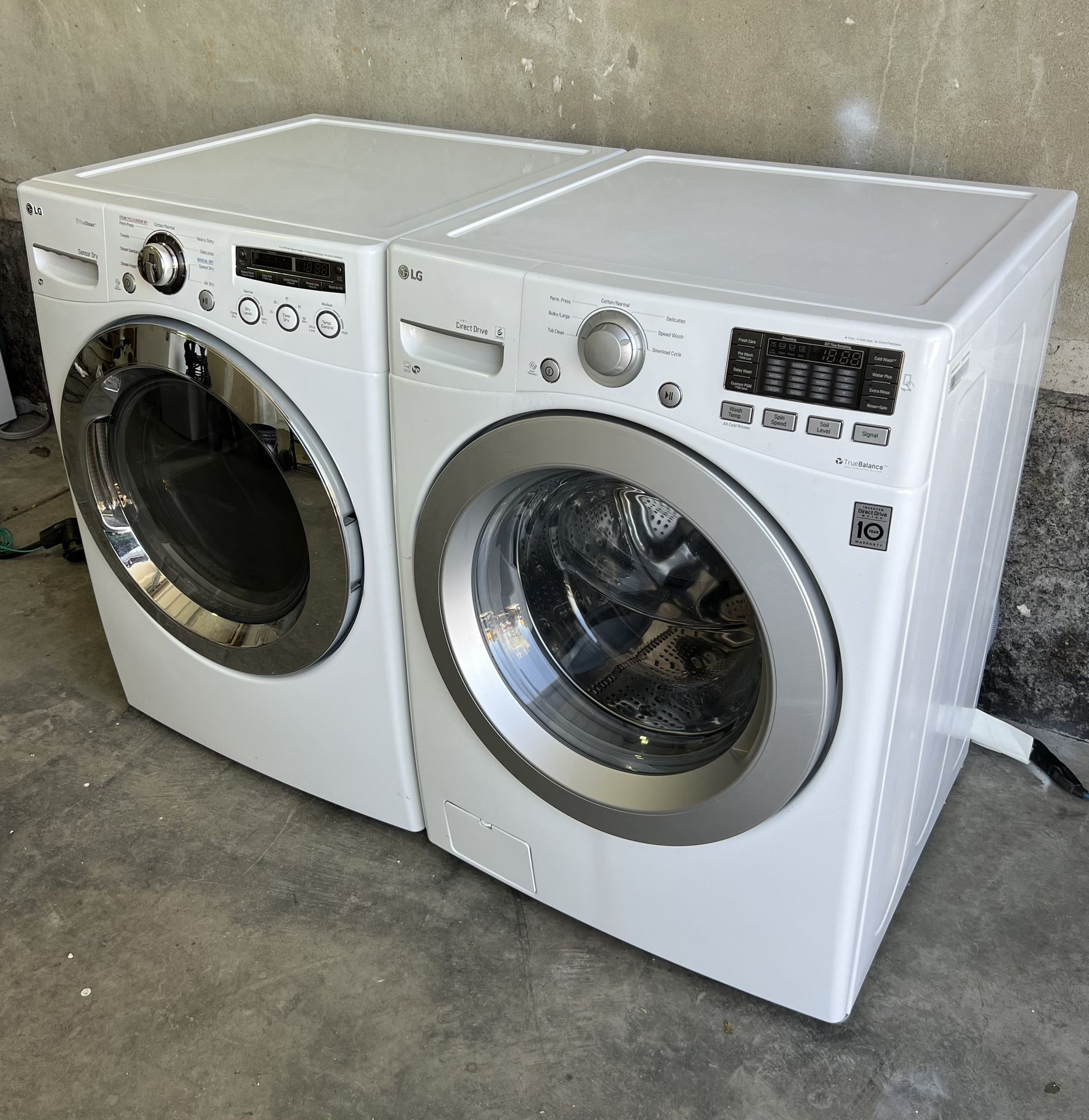 LG Front Load Washer Electric Dryer