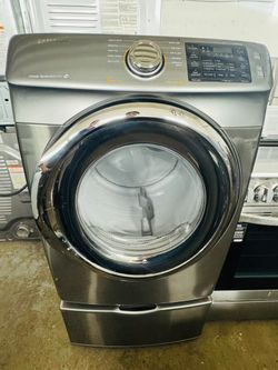 Samsung front-loading dryer with pedestal Excellent condition