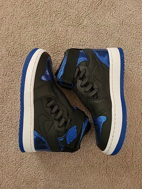 Wmns Air Jordan 1 Nova XX Size 5.5wmns/ 4 Youth