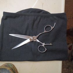 Hattori Hanzo HH-6S.  6in. Length And Swivel Handle.