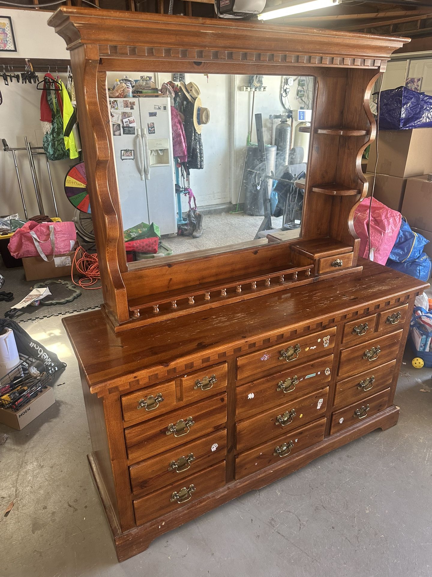 Colonial Pine Dresser