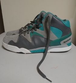 Men's Reebok Sneakers (Size 12)