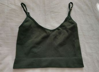 Darong collection olive green top